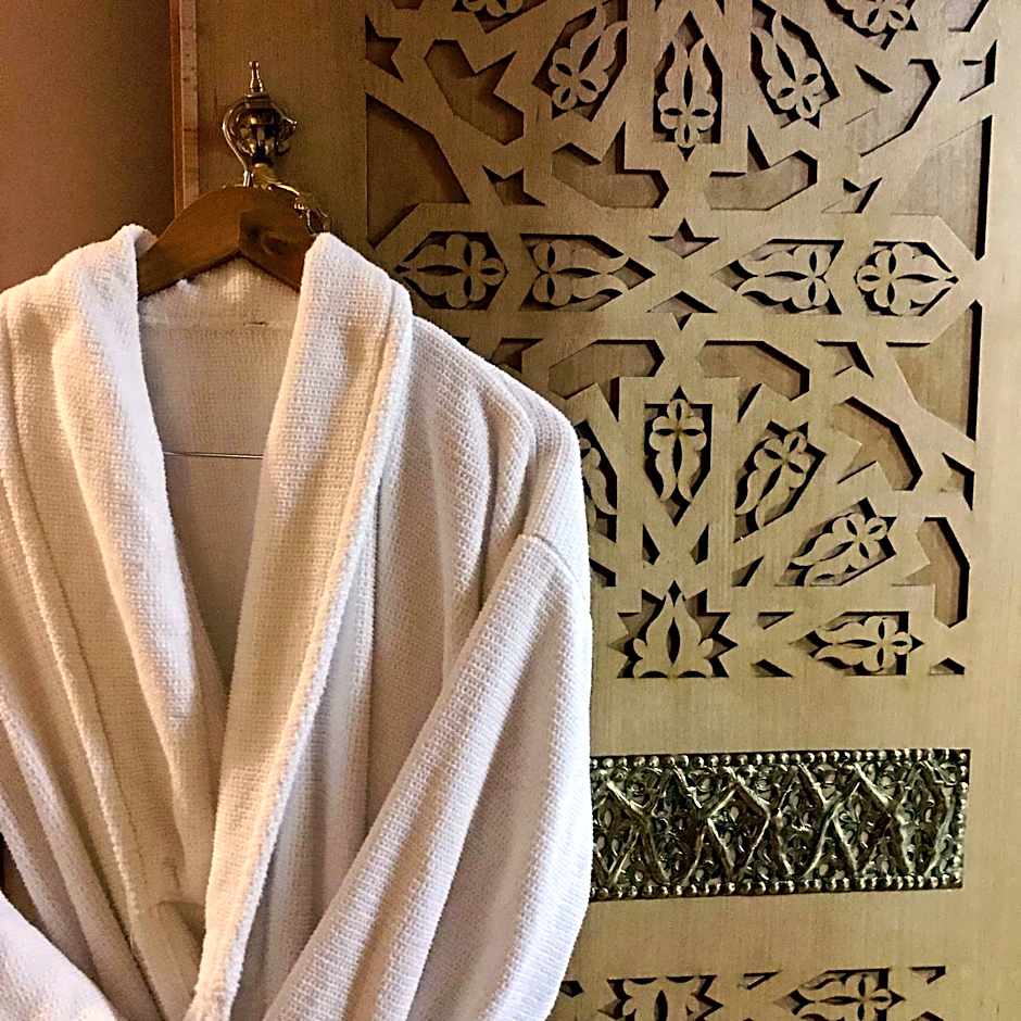 Aparthotel Les Oliviers Suites & Spa