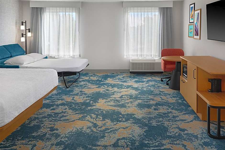 Hampton Inn & Suites Detroit/Sterling Heights