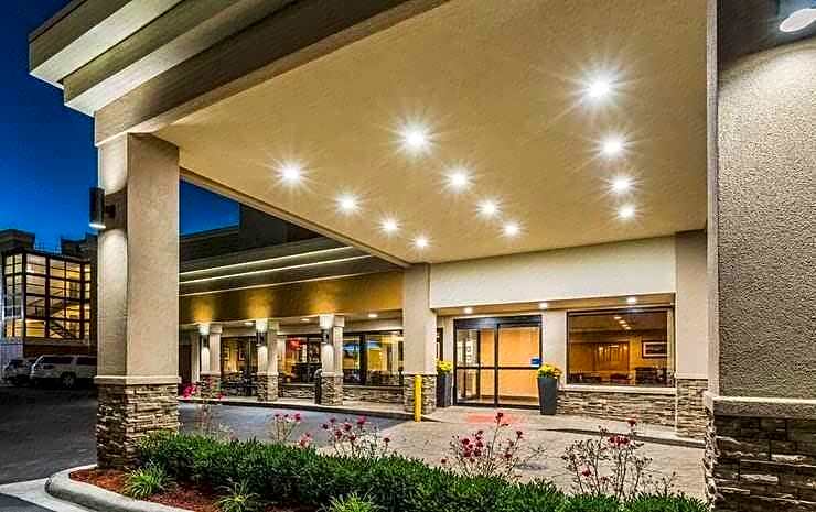 Detroit Regency Hotel