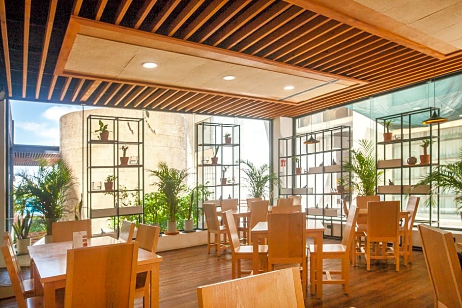 Wyndham Garden Cancun Downtown