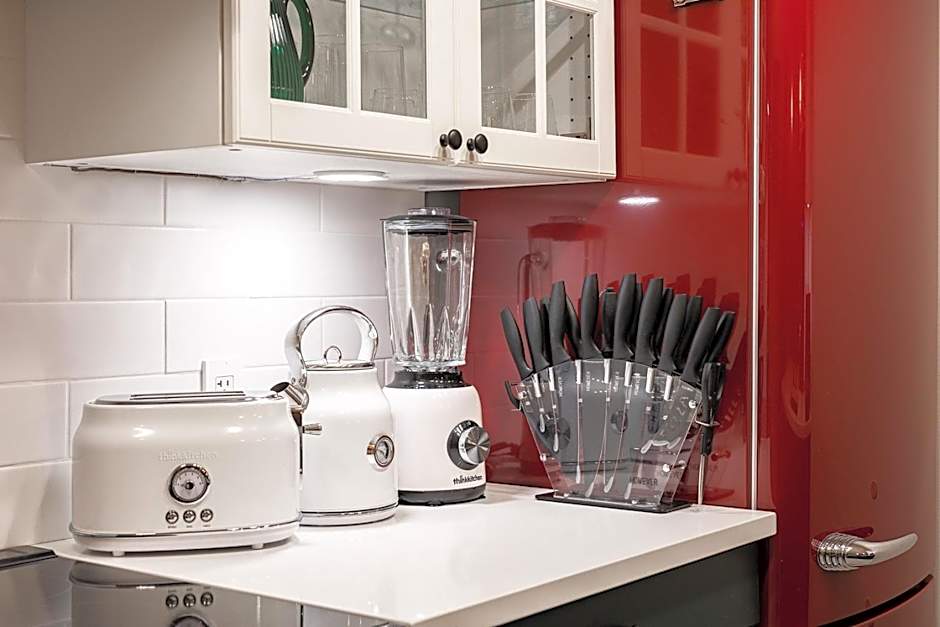 Condo in Downtown Vancouver - Near Rogers Arena