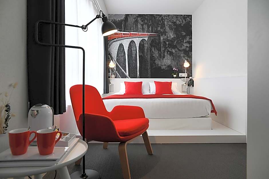 Home Swiss Hotel