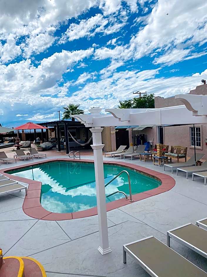 MI KASA HOT SPRINGS 420,Adults Only, Clothing Optional