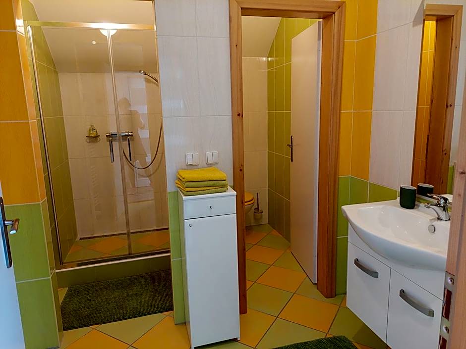 Dvoupokojový apartmán s kuchyňským koutem