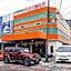 Reddoorz Plus near Makassar Town Square