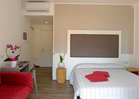 Triple Room with Terrace