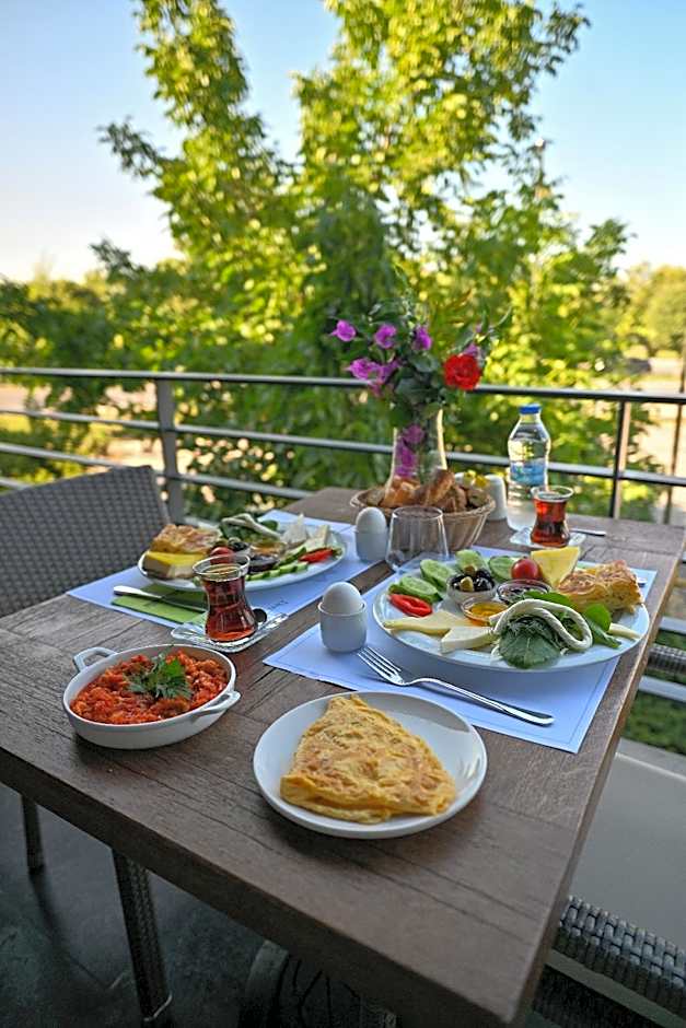 Denizatı Plus Hotel