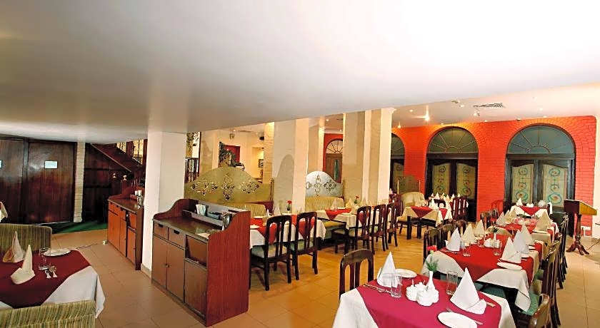 The Astor Hotel Kolkata