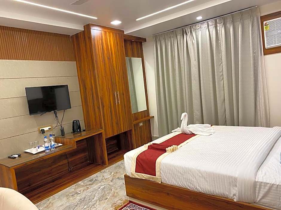 Photo 1 of 9 of 1 Double Bed or 2 Beds