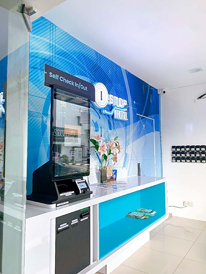One Stop Hotel