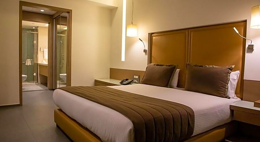 Saifi Suites