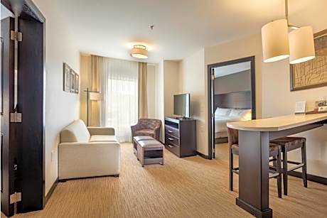 One-Bedroom Suite with Two Queen Beds