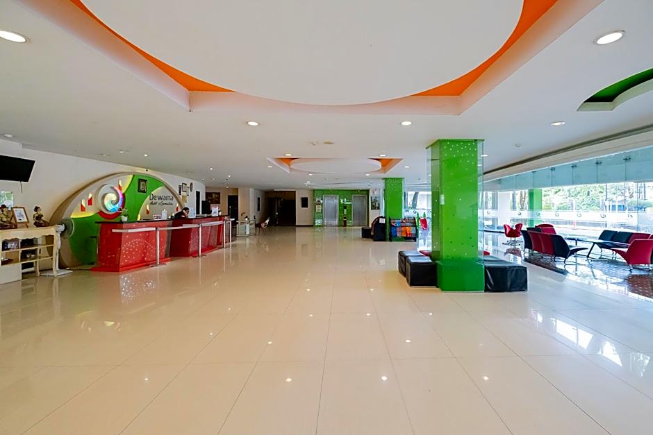 RedDoorz Premium @ Jalan Veteran Bojonegoro