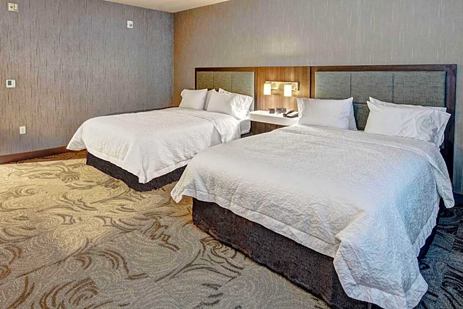 Hampton Inn By Hilton Fresno Airport
