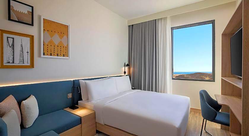 Hampton by Hilton Sharma