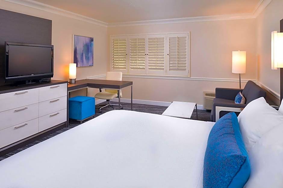 Best Western Plus Novato Oaks Inn