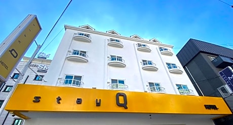 Hotel StayQ