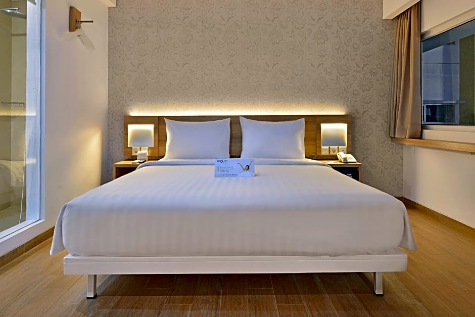 Whiz Prime Hotel Basuki Rahmat Malang