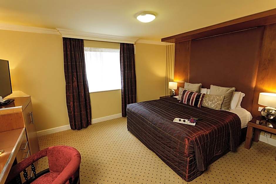 Hamlet Court Hotel