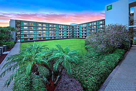 Wyndham Garden Lake Buena Vista Disney Springs Resort Area