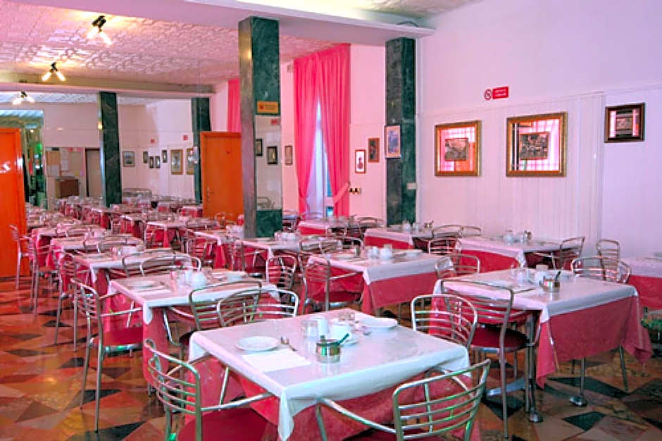 Hotel Parigi
