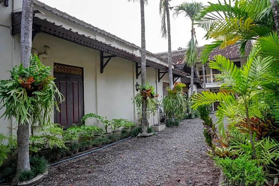 Cakra Homestay Solo Mitra RedDoorz