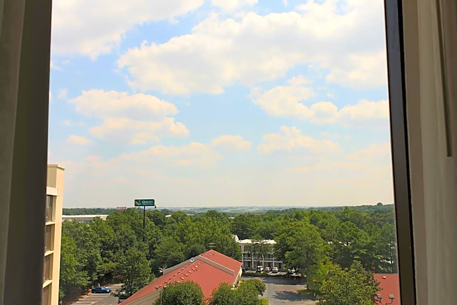 Ramada Plaza by Wyndham Atlanta Airport