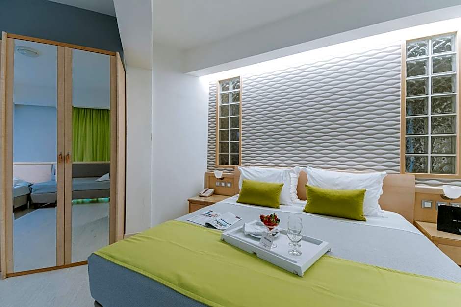 Semiramis City Hotel