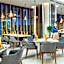 DeLaSea Ha Long Hotel - Modern Bayview Escape