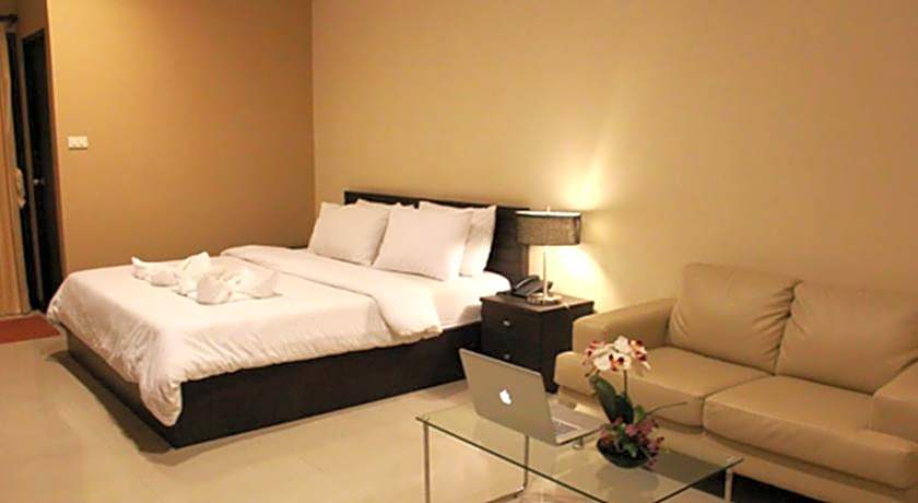 The Atrium Ratchada 13 Hotel