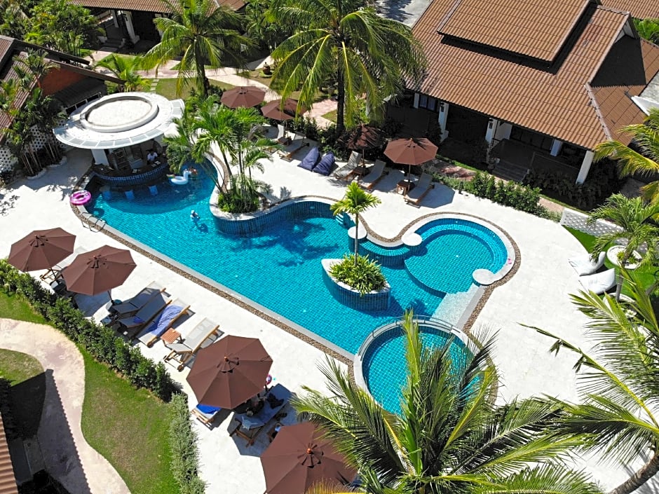 Kata Lucky Villa & Pool Access