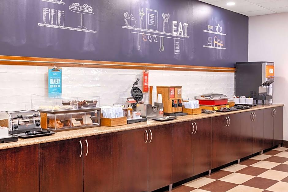 Hampton Inn By Hilton Manassas