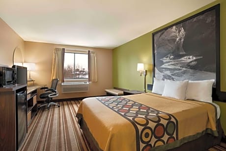 King Room - Non-Smoking