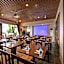 Au Lac Legend Hotel
