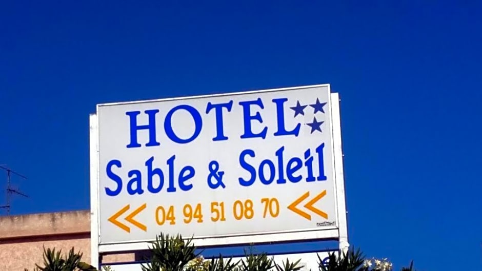 Hotel Sable Et Soleil - Port et Plage