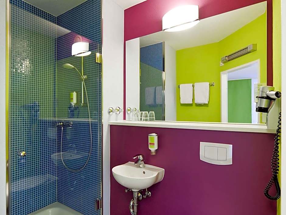 Ibis Styles Duesseldorf Neuss Hotel