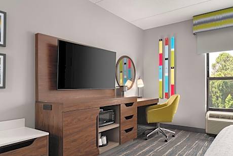 King Room - Mobility Access/Non-Smoking