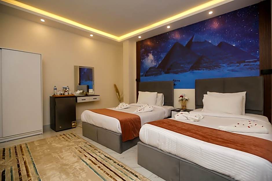 Pyramids Palace INN 5 Minutes from the New Grand Museum