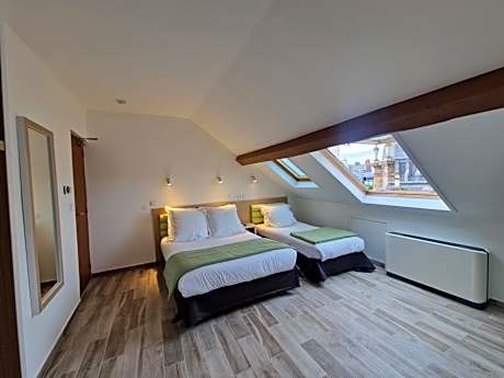 Comfort Triple Room