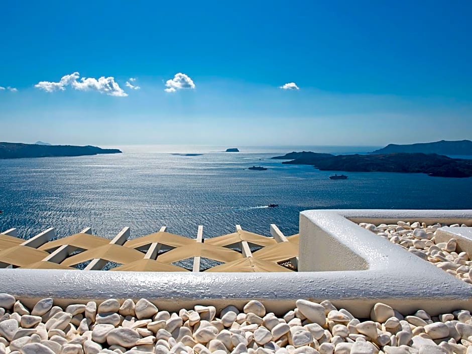 Caldera's Lilium Villas