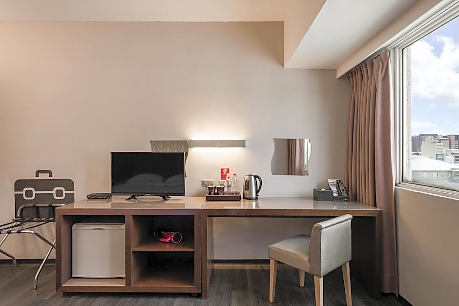 The Riverside Hotel Esthetics