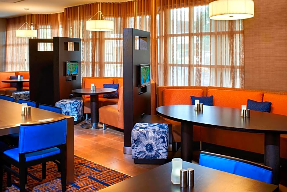 Courtyard by Marriott Cincinnati Covington