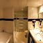 Airport Hotel Basel - Convenient & Friendly