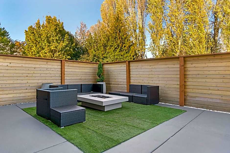 Best Western Plus Mountain View Auburn Inn