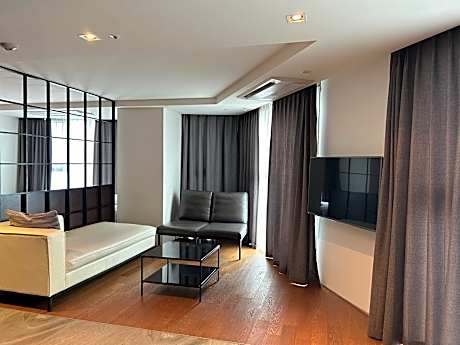 Side Deluxe Room