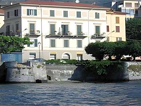 Hotel Riviera