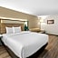 Econo Lodge Inn & Suites Santa Fe South