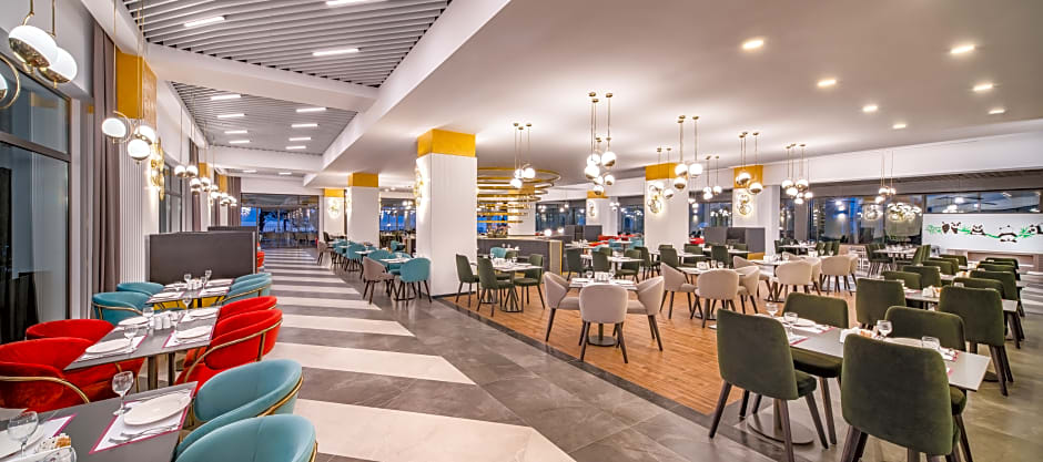 GRAVEL HOTELS SELECT