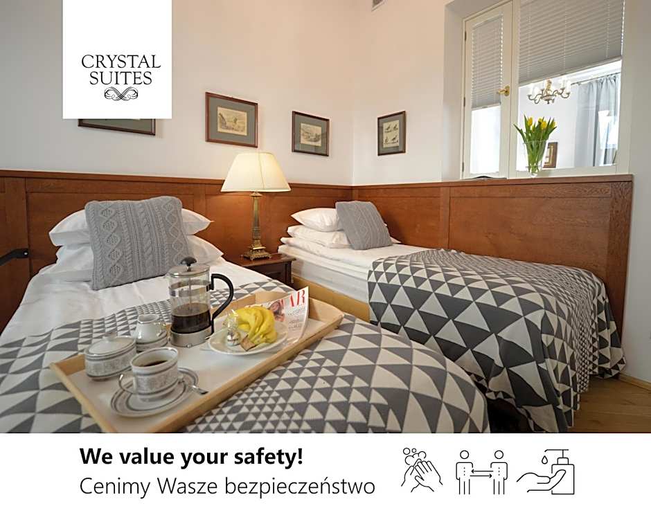 Crystal Suites Old Town