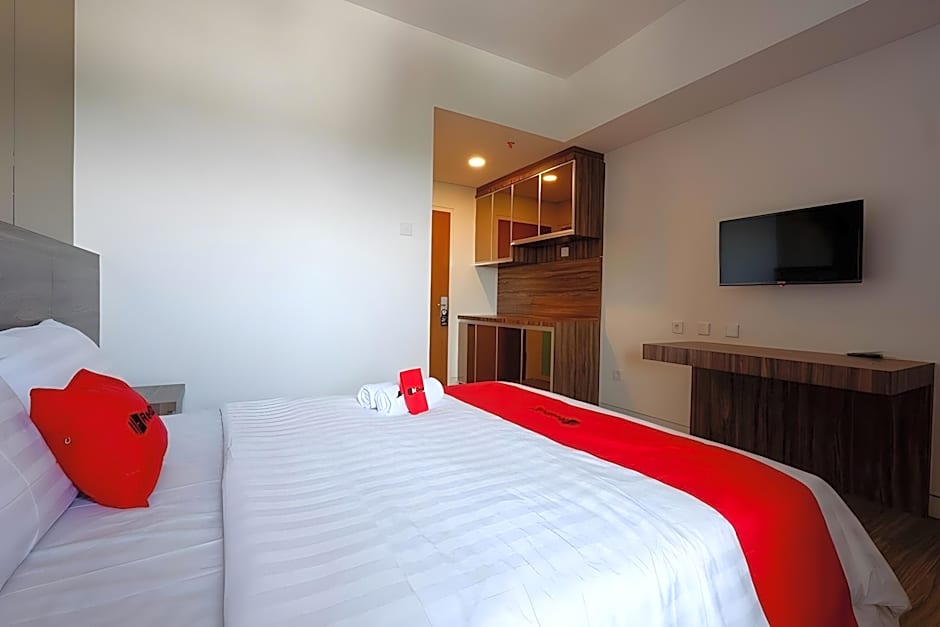 RedDoorz Apartment near Exit Toll Colomadu